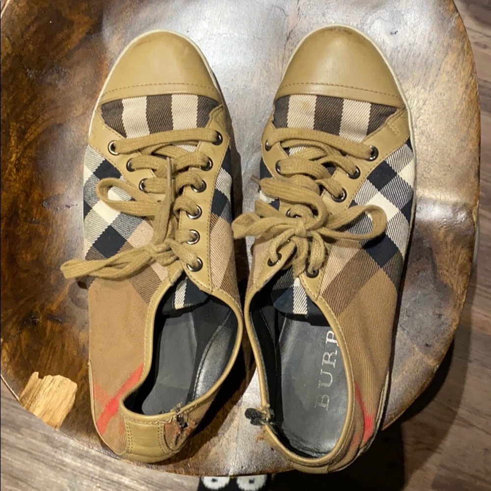 Burberry Sneakers Size 39